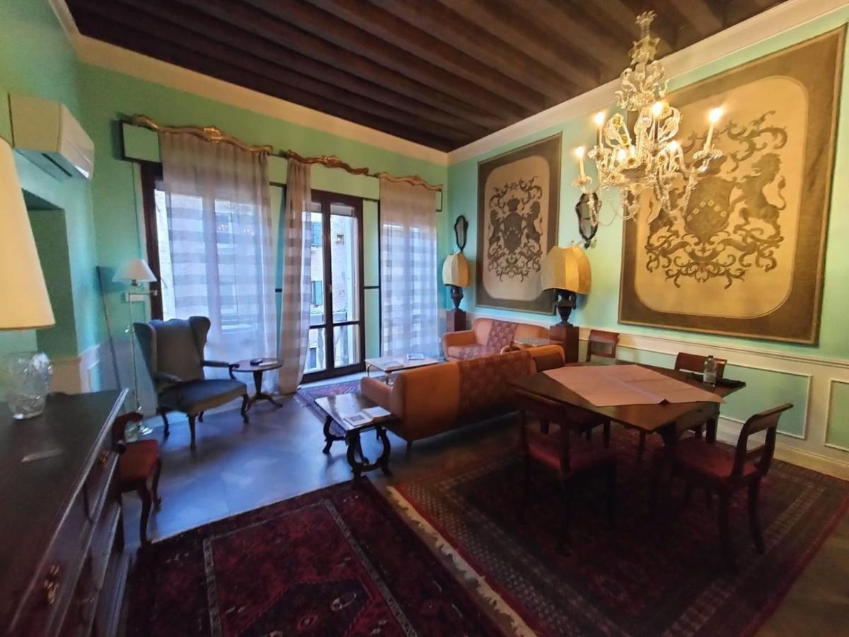 Luxury Apartment Near Rialto Bridge Venezia Esterno foto