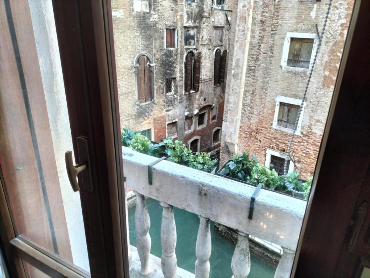 Luxury Apartment Near Rialto Bridge Venezia Esterno foto